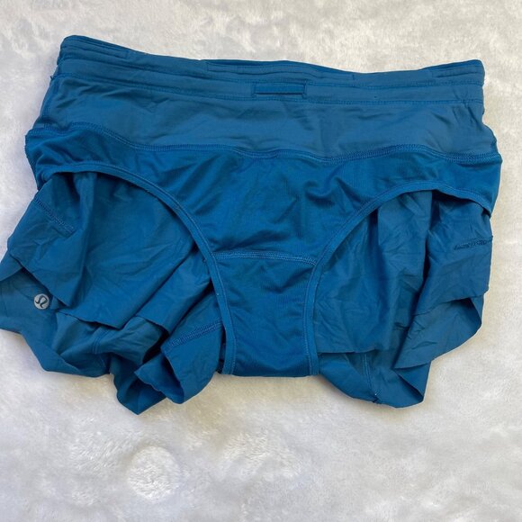 Lululemon Chase Me Short Women's Size 6 Whirlpool Blue 2.5" Running Athletic FLA - Picture 10 of 14